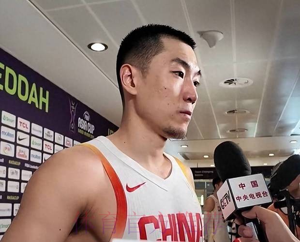 山东男篮分享高诗岩片段：绷带是铠甲，坚守是勋章