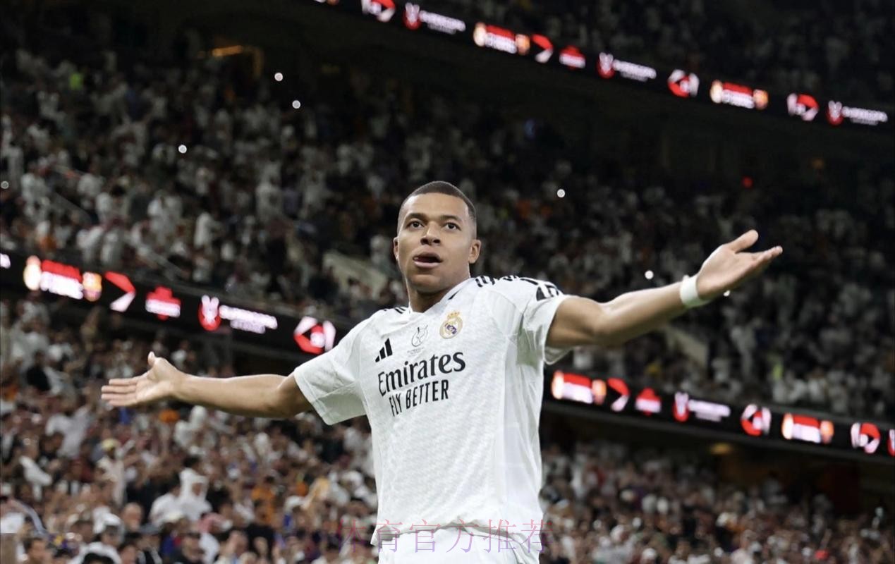 感动!27岁姆巴佩做“SIU”庆祝动作致敬C罗:他是榜样+皇马GOAT 感动!27岁姆巴佩做“SIU”庆祝动作致敬C罗:他是榜样+皇马GOAT